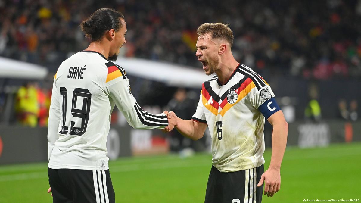 Germany vs Slovakia मैच में जर्मन खिलाड़ियों का गोल के बाद जश्न