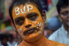 पारदर्शिता और जनसुनवाई – राजनीति 2025