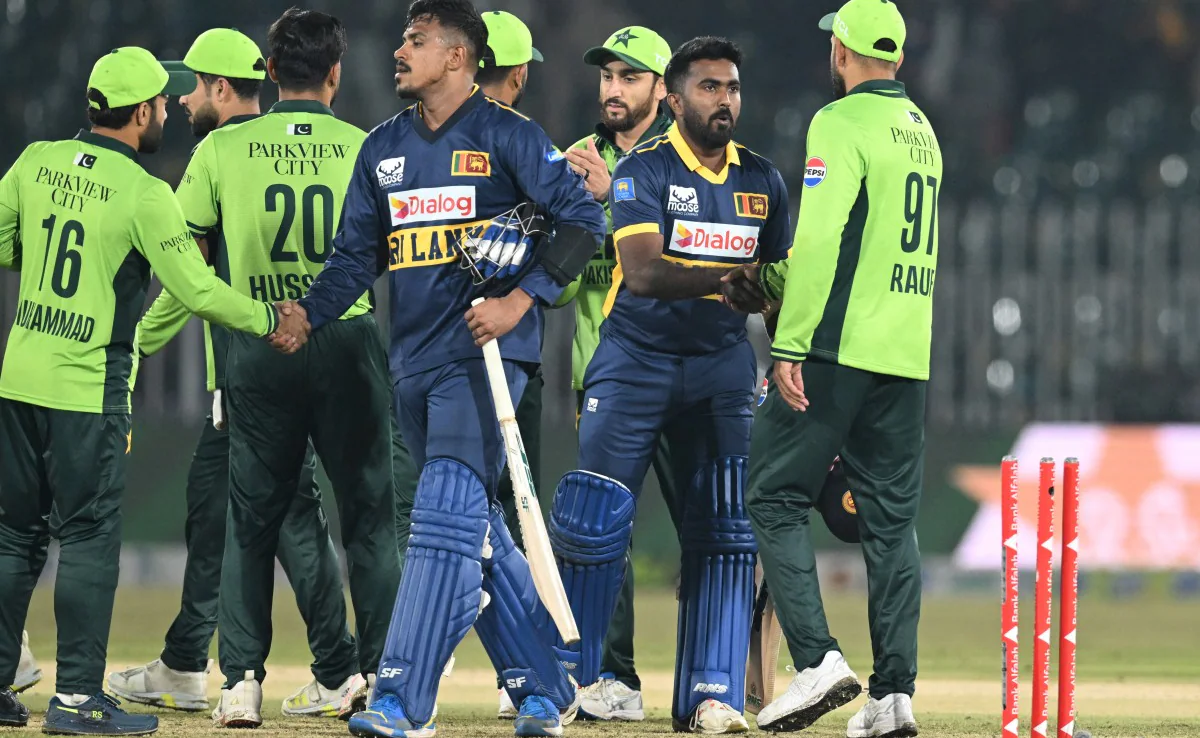 SL vs PAK ODI 2025 — Pakistan vs Sri Lanka मैदान एक्शन